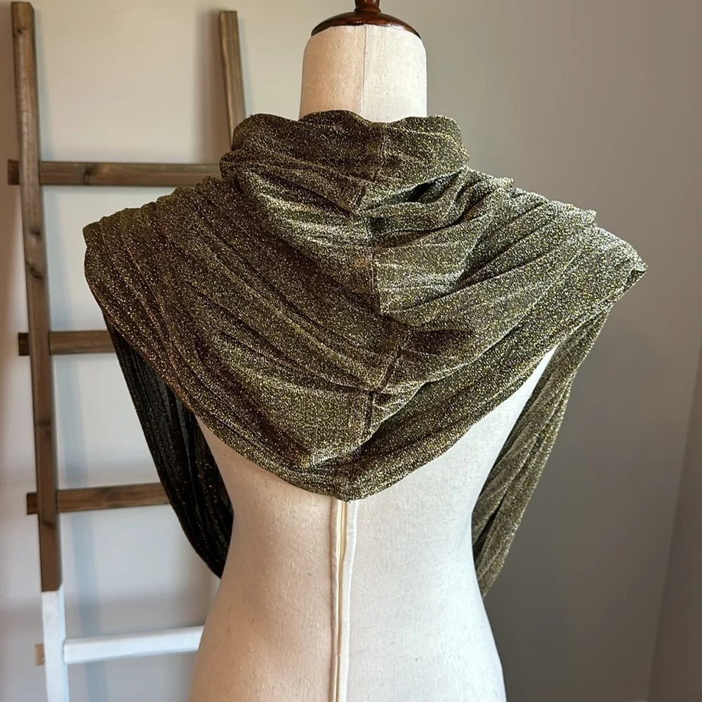 Apt. 9 Gold Infinity Scarf Excellent Used Condition